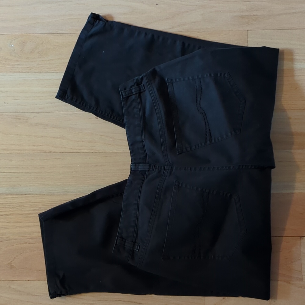 Talbots Size 8 Petite Black Stretch Capri Pants - Picture 3 of 3